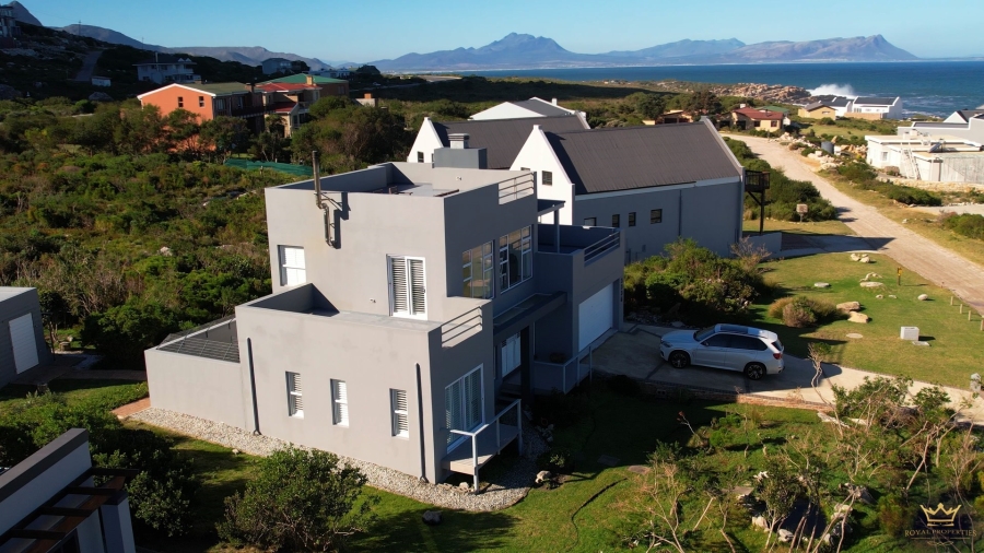 3 Bedroom Property for Sale in Sunny Seas Estate Western Cape
